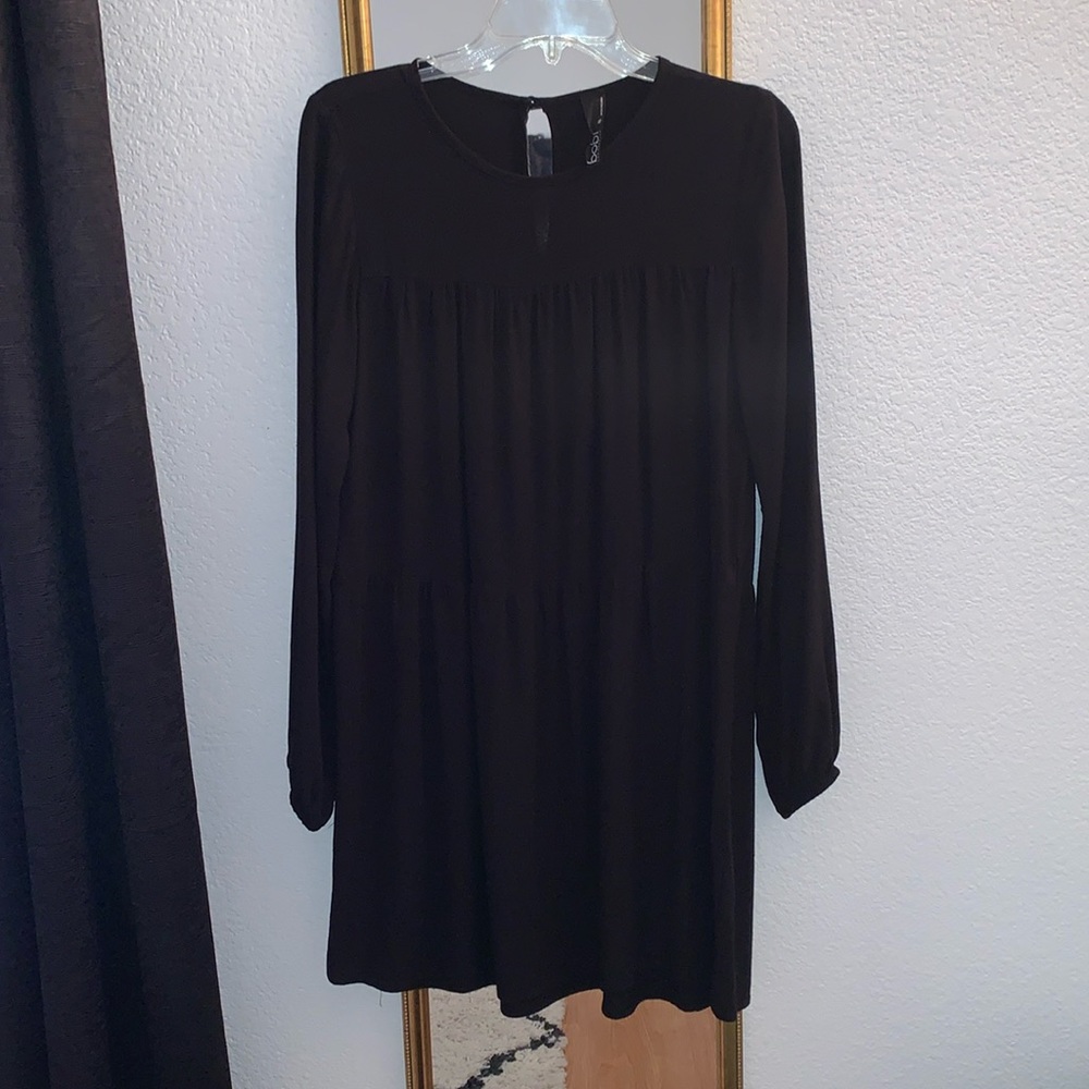 Bono Los Angeles dress long sleeves NWOT